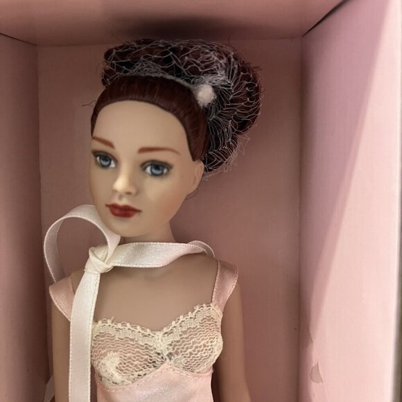 Tonner Tiny Kitty Collier Basic Redhead Doll 10" KT0303 Includes Original Box - Picture 1 of 7